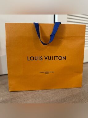 LOUIS VUITTON  Authentic Medium Shopping Bag Gift Bag Gift Tote16"x13"x 6"